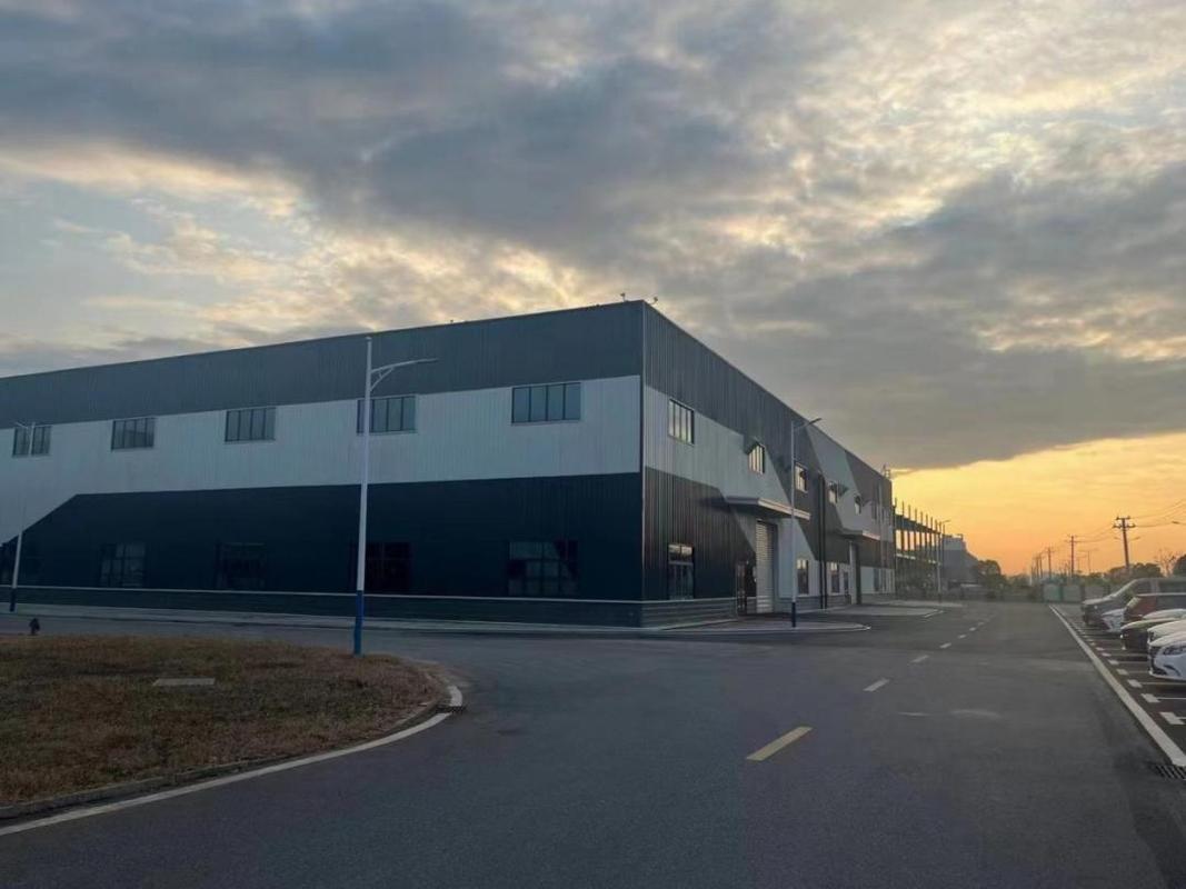 新區,現有研發和生產基地近300畝;依托碳化硅纖維及其復合材料湖南省